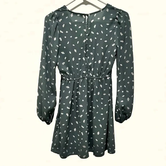 Abercrombie & Fitch Sweetheart Neck Long Sleeve Polka Dot Petite Mini Dress - Picture 3 of 7